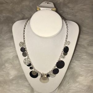 Liz Claiborne silver tone necklace with disks